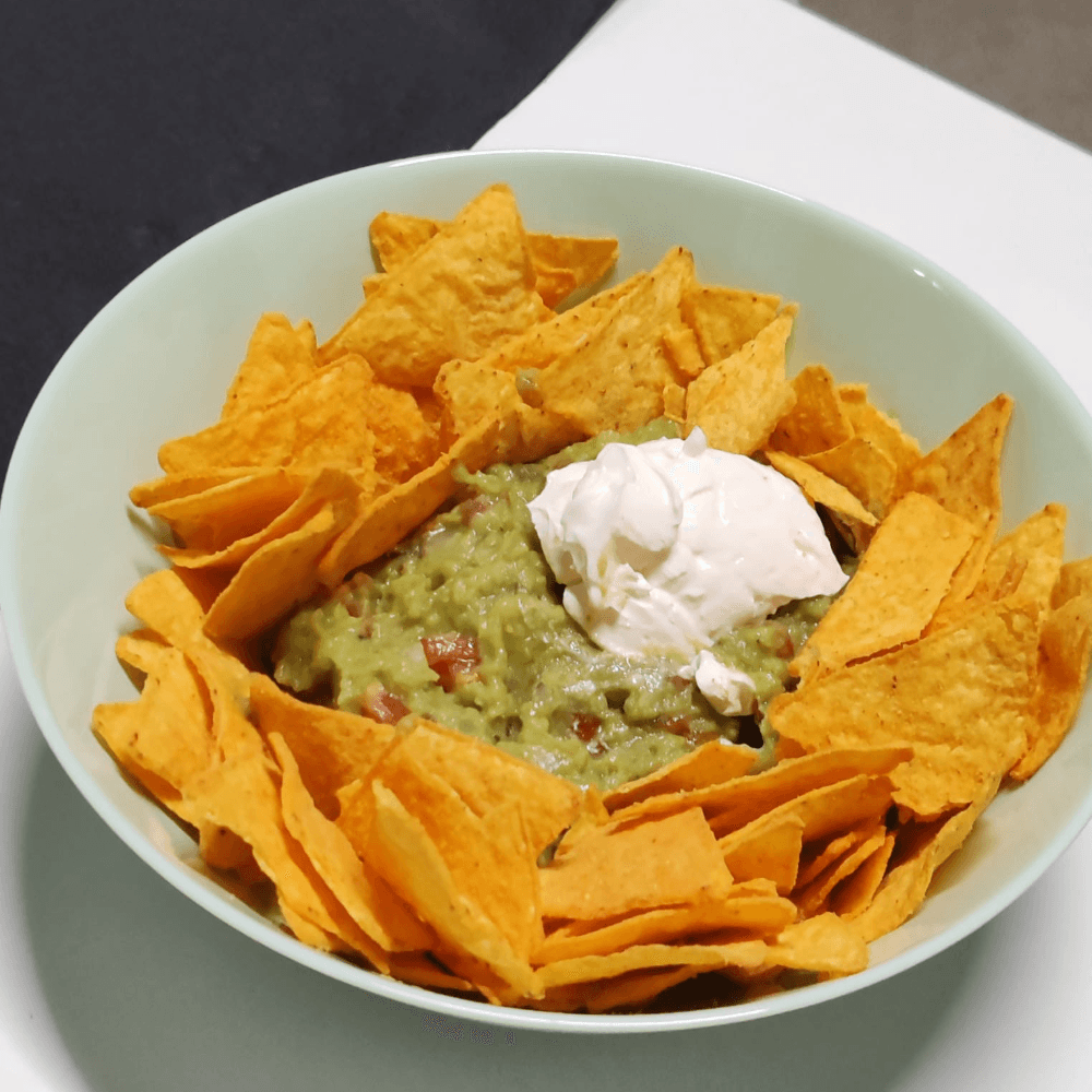 Nachos com guacamole